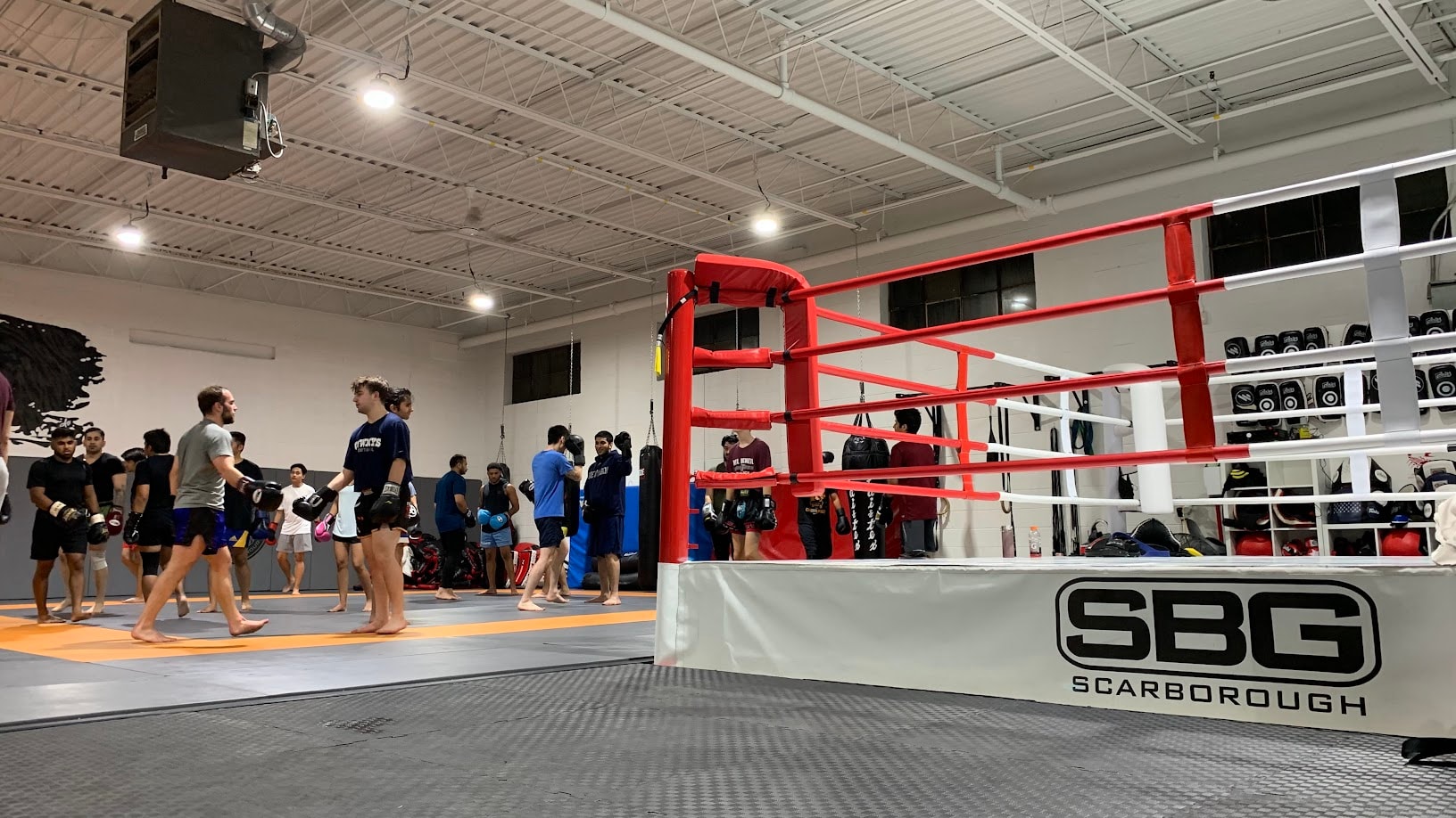 Straight Blast Gym Scarborough - Mixed Martial Arts